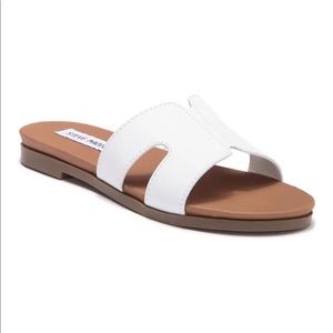 Steve Madden White Hoku Slide Sandals